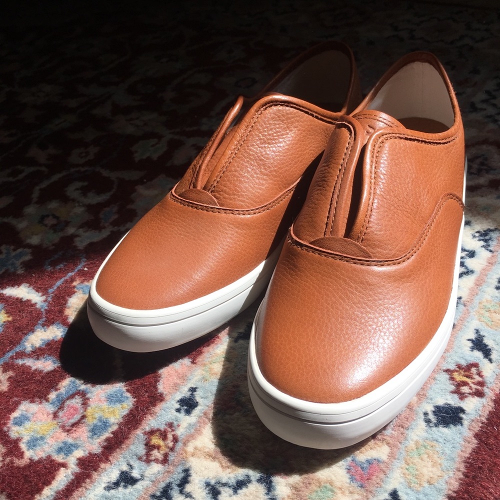 Frye Kerry slip-ons, Cognac
